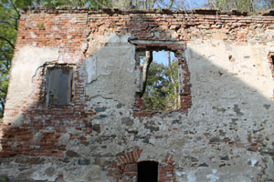 Dvůr Alinkov, Teil der Fassade des Pumpenhauses