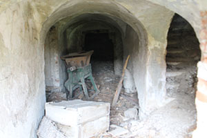 Dvůr Alinkov, im Keller des Wohnhauses