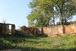 Dvůr Alinkov, Gelnde der ehemaligen Badeanstalt
