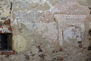 Dvůr Alinkov, Reste der Innendekoration der Badeanstalt