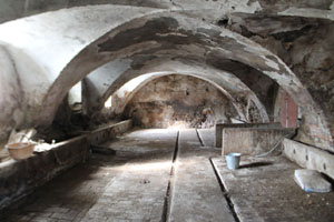 Dvůr Alinkov, zurzeit nicht zuzuordnen