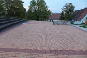 Veľk Levre, Habnsky dvor, moderne Event-Plattform